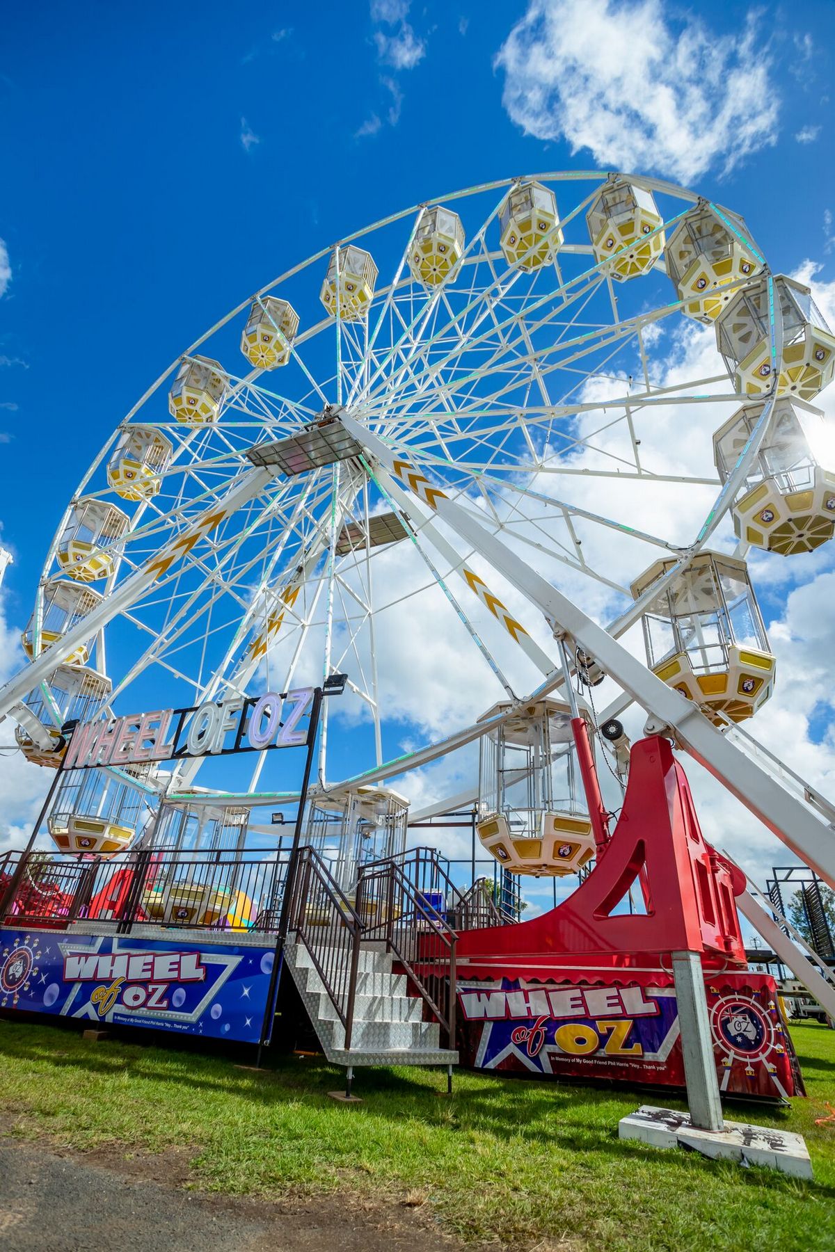 Ferris Wheel (Mobile) for hire - Ideal for markets, fetes and shows