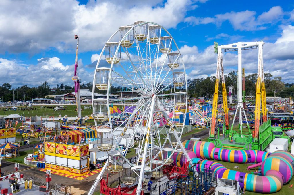 Our Mobile Ferris Wheel can take up to 108 passengers